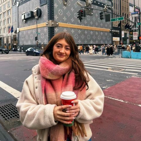 ✨meet your neighbor Sophie ✨

" I chose EVER because the community and energy here perfectly match the lifestyle I want for my time at UTK."

we are so excited for you to live here and experience how EVER puts residents first! ✨