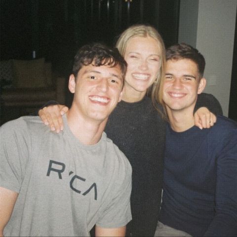 3 is never a crowd, secure the last remaining spaces for your dream three 🤩